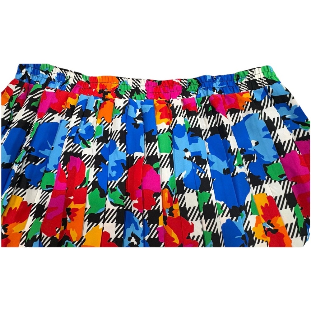 Pleated Floral Plaid Maxi Skirt in Blue, Pink & Green - Picture 4 of 7